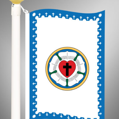 Baloldali szalagerősítéssel ellátott, kültéri Evangélikus zászló fekvő kivitelben